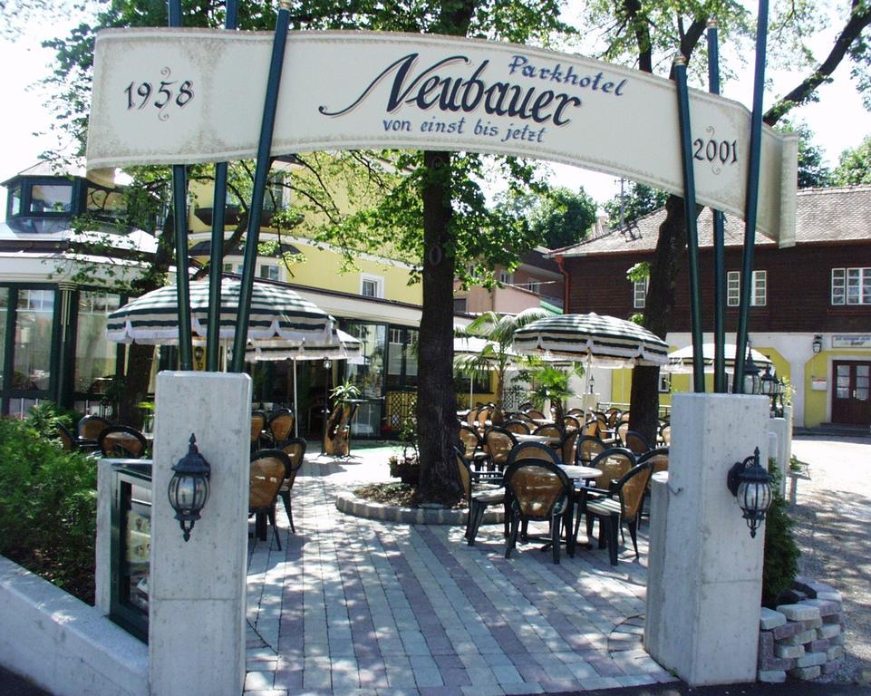 纽鲍酒店 Bad Sauerbrunn 外观 照片